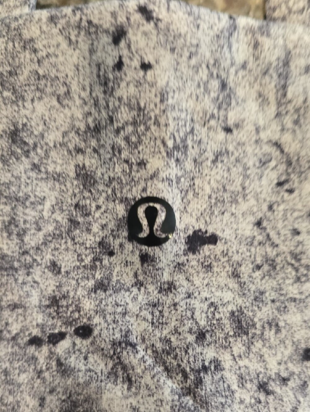Lululemon Wunder Under Hi-Rise 7/8 Tight in Antiqued Alpine White Multi & Black - Picture 4 of 7